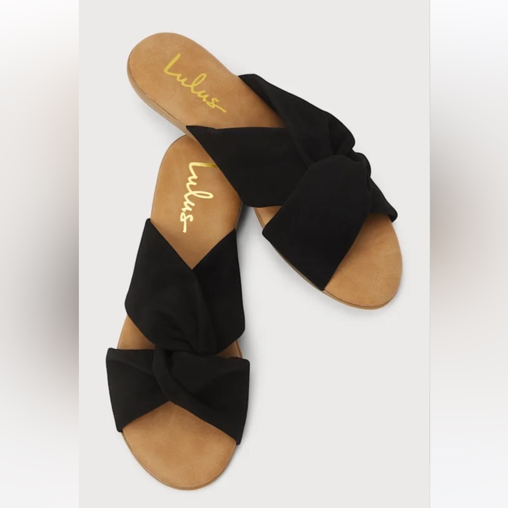 Lulu's Elegant Black Sandals